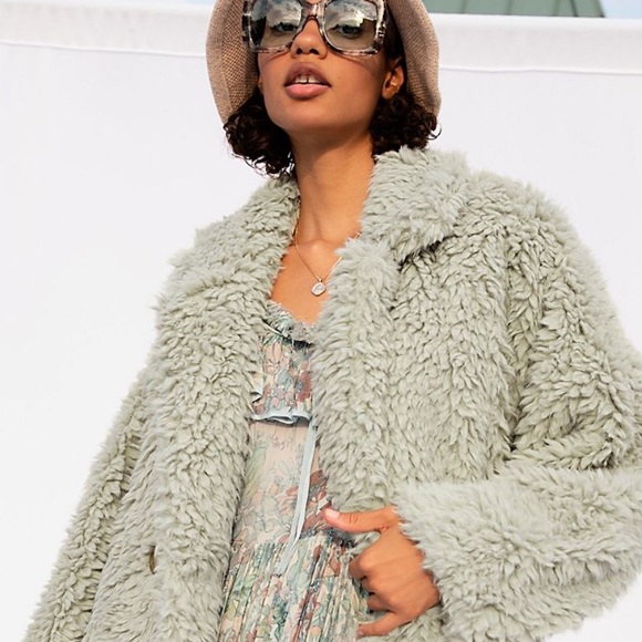 Free People Jackets & Blazers - NWT Free People Honey Pie Teddy Jacket